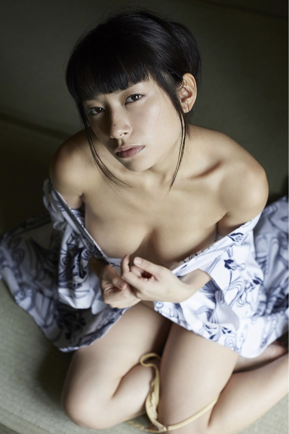 Photobook-Evolved-Gravure-Megumi-Haruno-春野恵-Enjoying-Beauty-0074-5708058234.jpg
