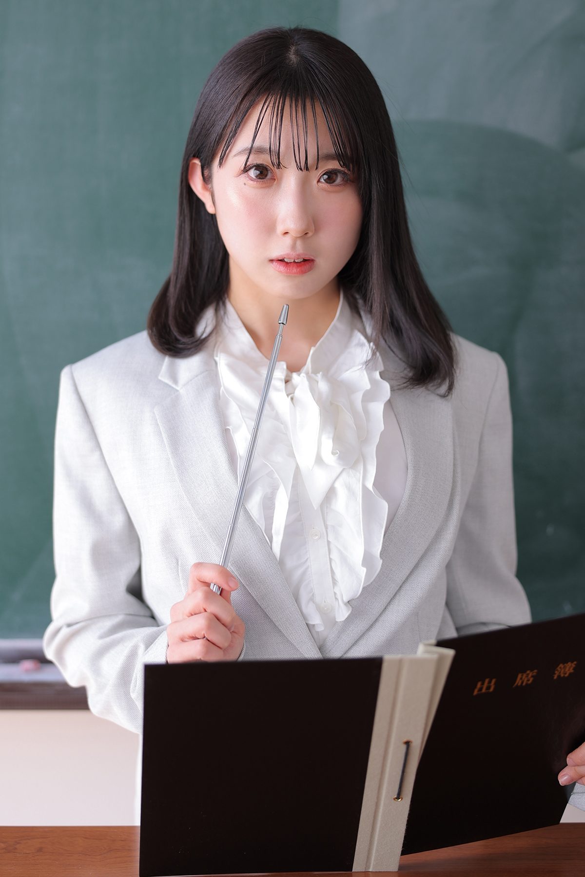 Momo-Ogawa-大河もも-Only-I-Know-What-Would-Happen-If-Momo-chan-Became-A-Teacher-A-0000-3654824303.jpg