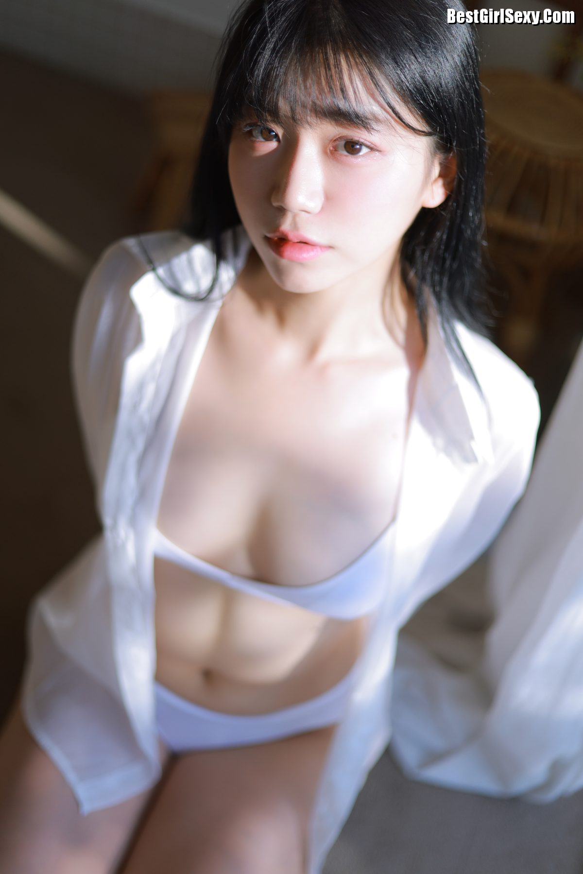 View - Yui ゆい - 2023 New 01 - 